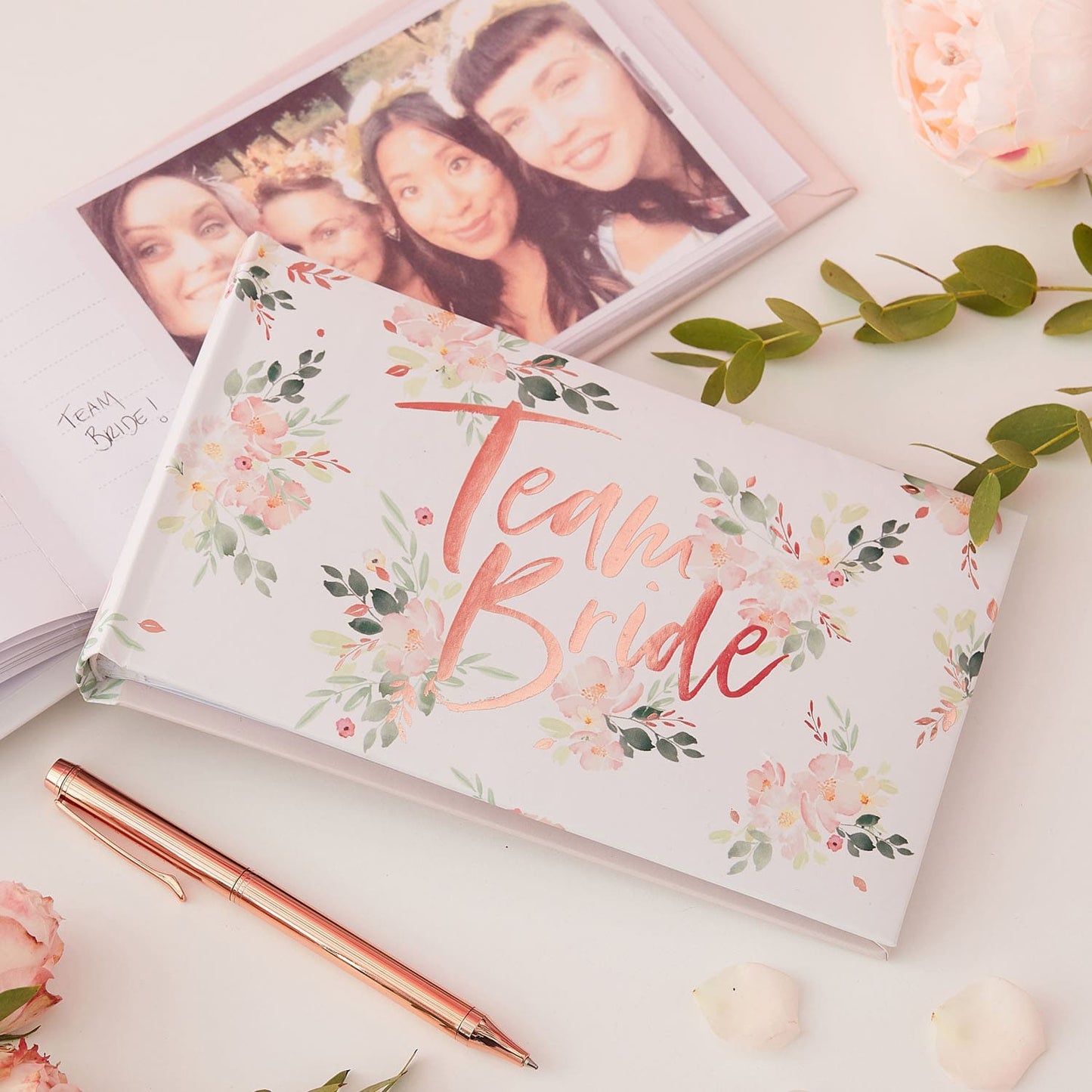 Album photos fleuri écriture Bride-to-Be rose gold pour EVJF