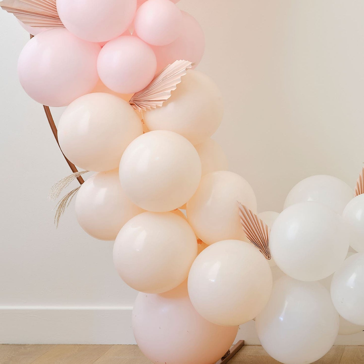 Arche Ballons Rose Pêche Nude Blanc EVJF