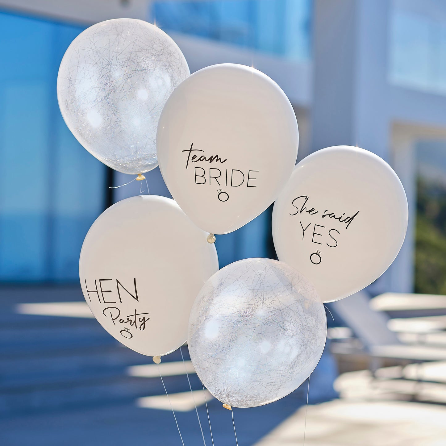pack de 5 ballons blancs & argentés pour deco evjf