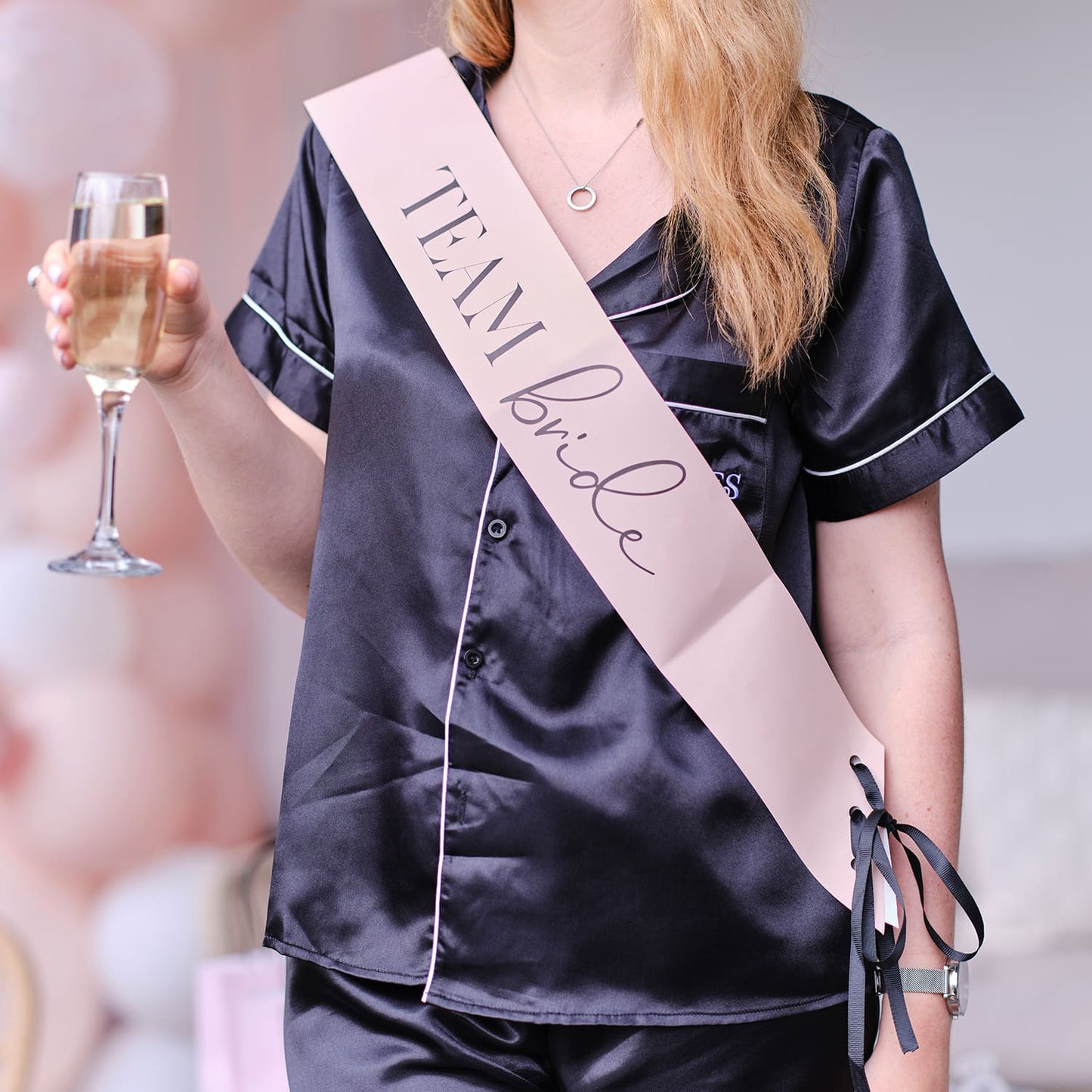 Echarpes Team Bride rose pastel EVJF