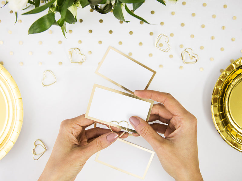 Porte Marque-place en forme de coeur doré pour EVJF & Mariage