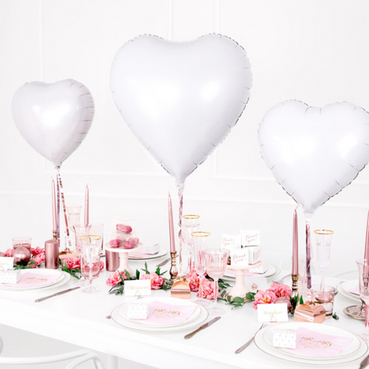 Ballon blanc en forme de coeur pour décorer les EVJF ou fiançailles de 61cm