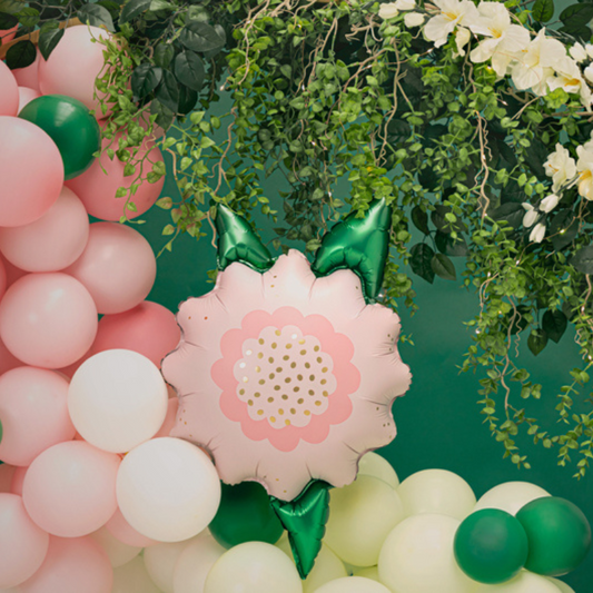 Ballon en forme de fleur rose pour décorer les EVJF